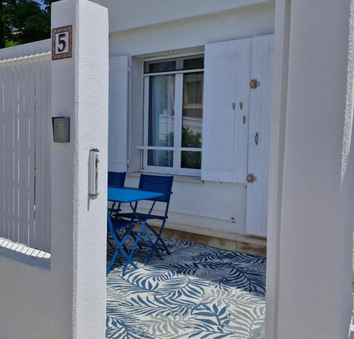 Jolie Maison De Ville Proche Centre-Ville 亞維農 0*,  法国