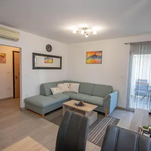 https://apartment-ana-rovinj.in-istria.net